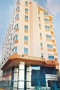 Queens Valley Hotel, Restaurants, Bars And Hotel