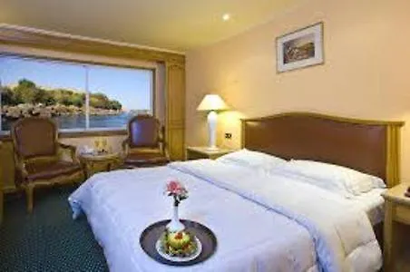 Nile Cruise Luxor To Aswan Every Monday, Thursday And Saturday And Trip To Abo Simple 5*,  Egypte
