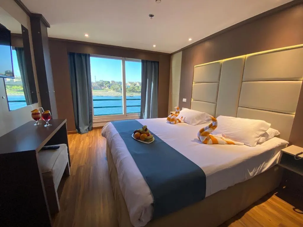 Nile Cruise Luxor To Aswan Every Monday, Thursday And Saturday And Trip To Abo Simple Egypte