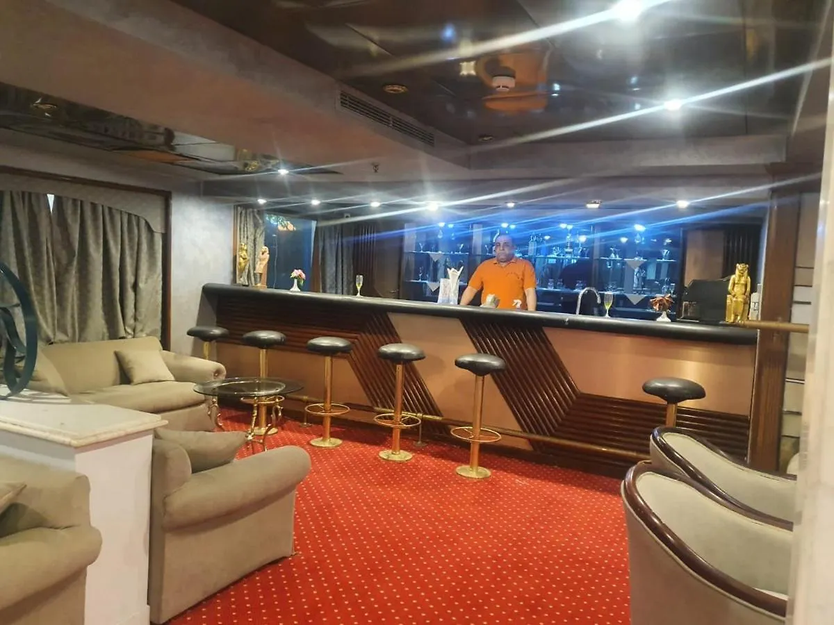 ***** Hotel Nile Cruise Luxor To Aswan Every Monday, Thursday And Saturday And Trip To Abo Simple Egypte